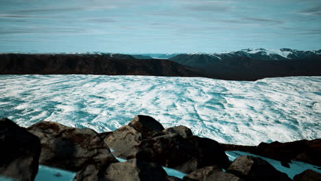 Hermoso-Paisaje-En-El-Glaciar-De-Islandia